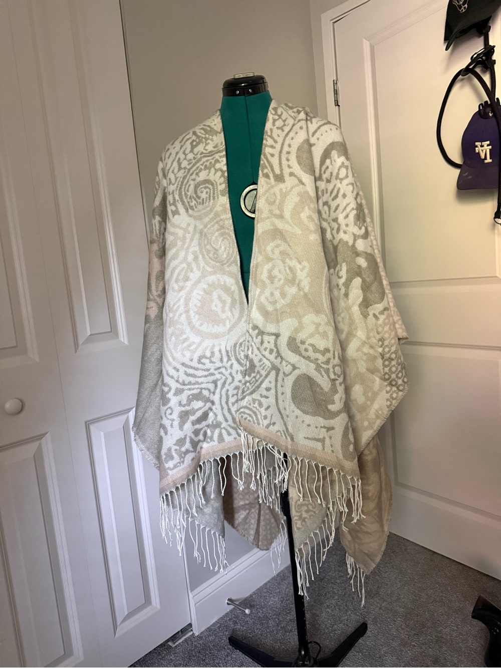 Neutral Paisley Fringe Shawl Wrap - Cream and Light Gray Soft Bridal Old Money